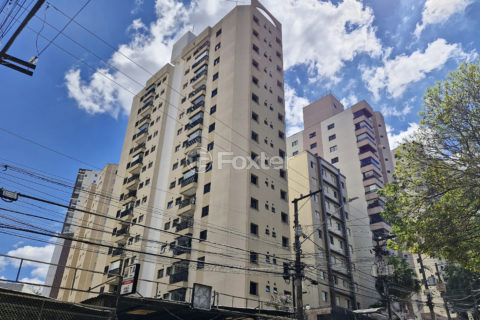 Image 3 - 1032943