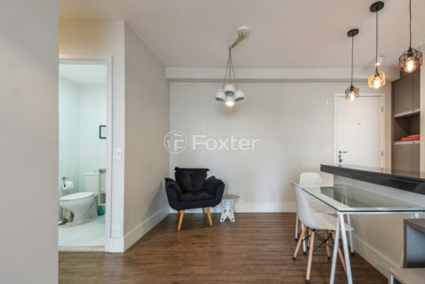 Image 3 - 1032944