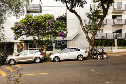 Image 25 - 1032946