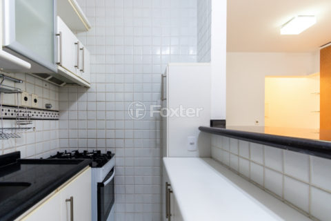 Image 7 - 1032947