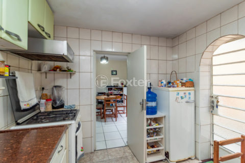 Image 6 - 1032948