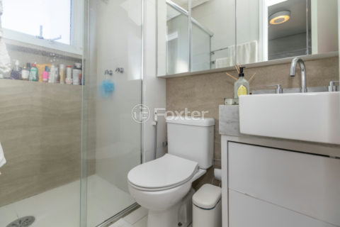 Image 25 - 1032950