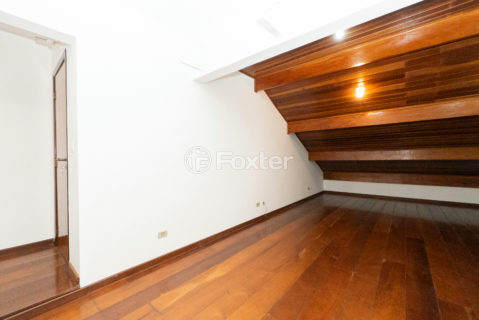 Image 72 - 1032956