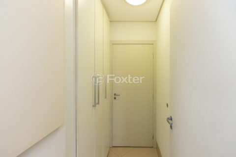 Image 31 - 1032964