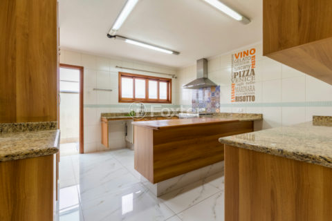 Image 35 - 1032974