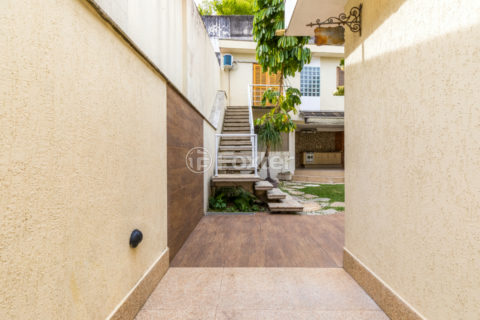 Image 70 - 1032974