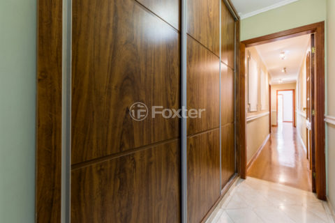 Image 41 - 1032974