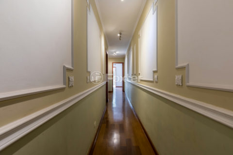 Image 42 - 1032974