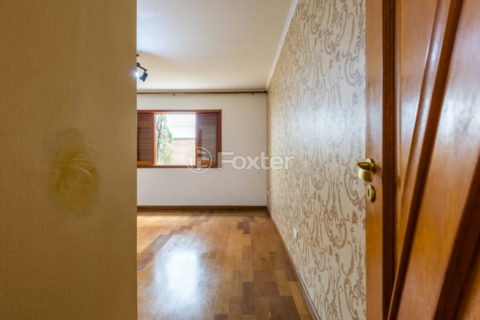 Image 43 - 1032974