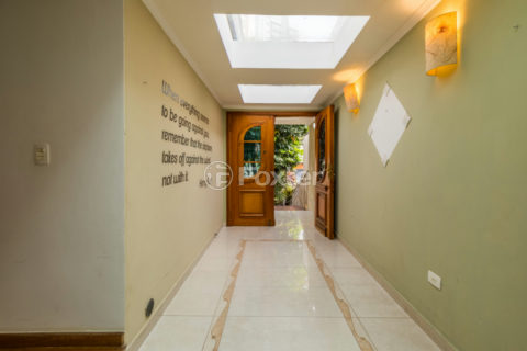 Image 23 - 1032974