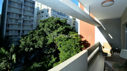 Image 38 - 1032975