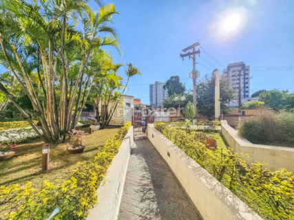 Image 30 - 1032979