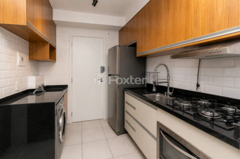 Image 3 - 1032981