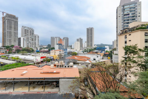 Image 35 - 1032985