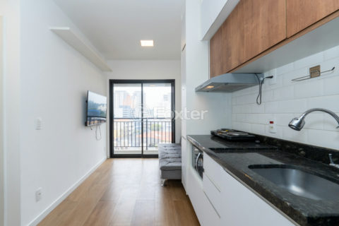Image 7 - 1032985