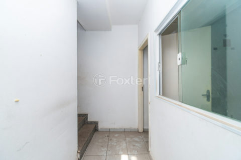Image 7 - 1032987