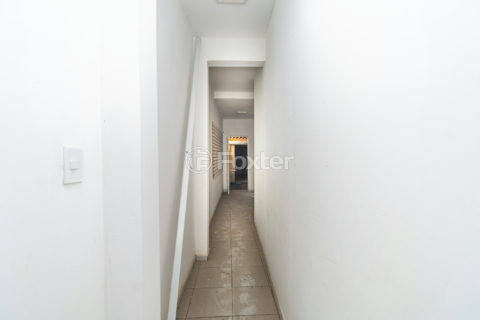 Image 2 - 1032987