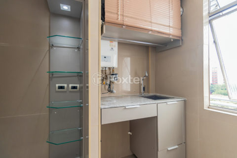 Image 31 - 1033004