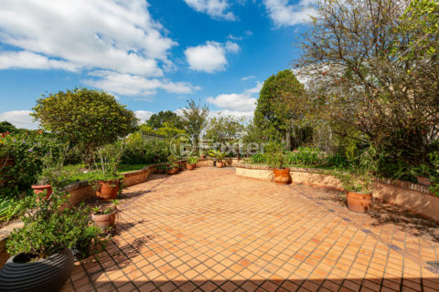 Image 33 - 1033005