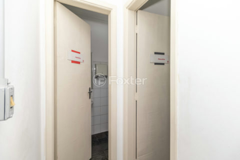 Image 30 - 1033007