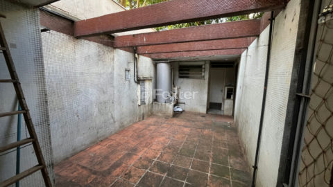 Image 41 - 1033009