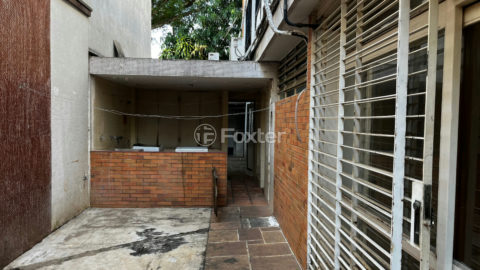 Image 38 - 1033009