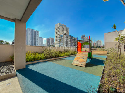 Image 31 - 1033017