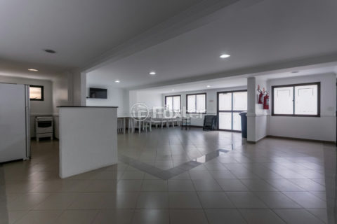 Image 23 - 1033021