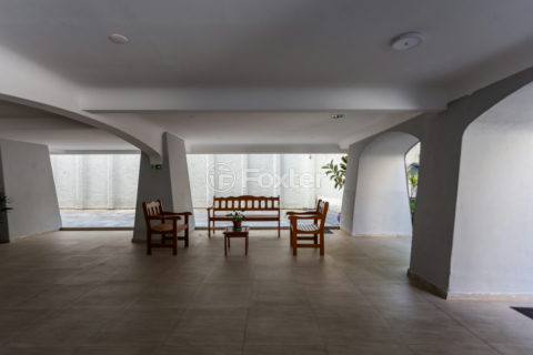 Image 28 - 1033028