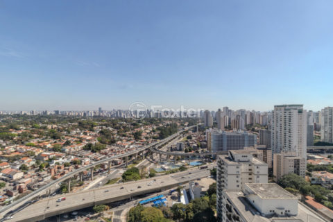 Image 12 - 1033054