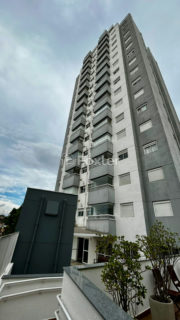 Image 38 - 1033056