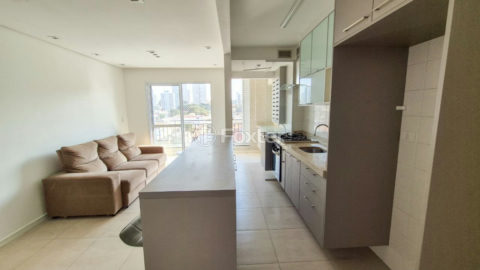 Image 22 - 1033057