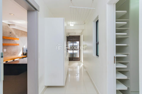 Image 31 - 1033062