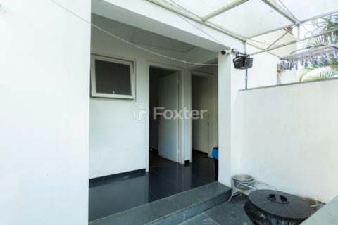 Image 35 - 1033066