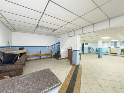 Image 32 - 1033069