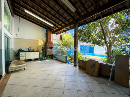 Image 38 - 1033069