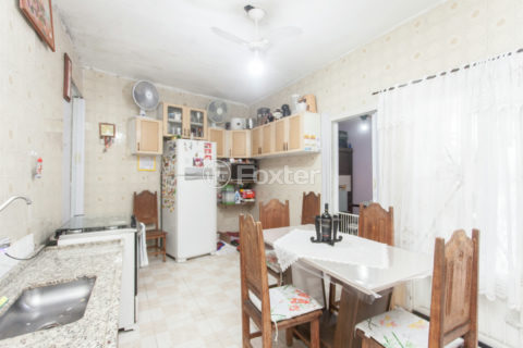 Image 32 - 1033071