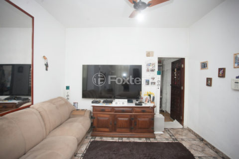Image 30 - 1033071