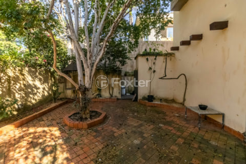 Image 35 - 1033072
