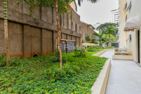 Image 27 - 1033080