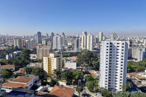 Image 23 - 1033082