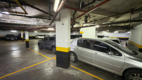 Image 30 - 1033091
