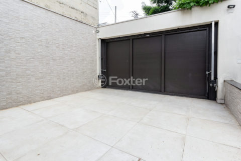 Image 39 - 1033105