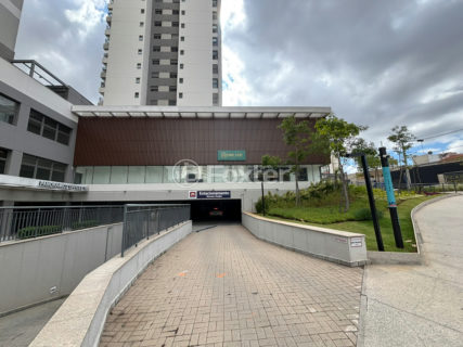 Image 29 - 1033108