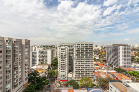 Image 10 - 1033116