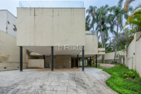 Image 7 - 1033117