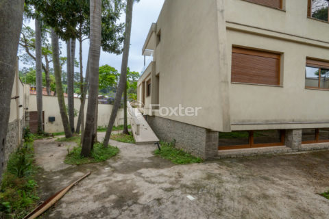 Image 3 - 1033117