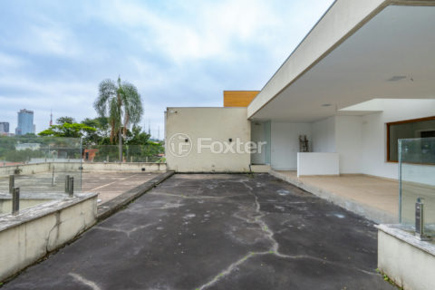 Image 58 - 1033117