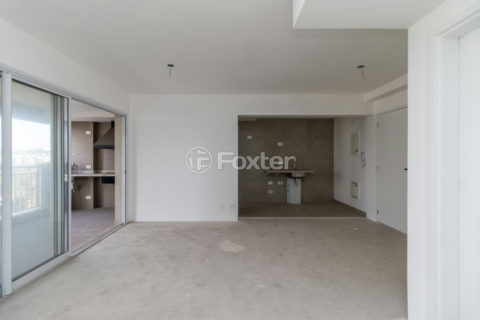 Image 4 - 1033122