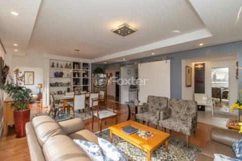 Image 4 - 1033127